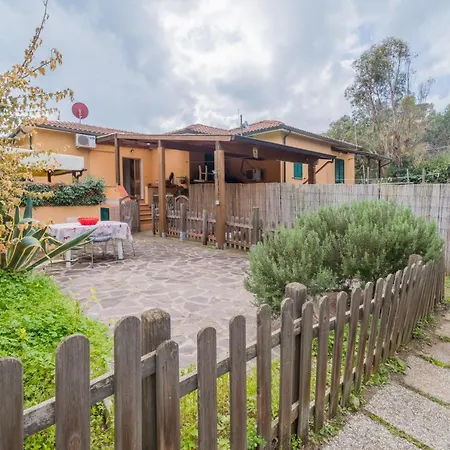 Apartment Spiaggia Di Reale Porto Azzurro